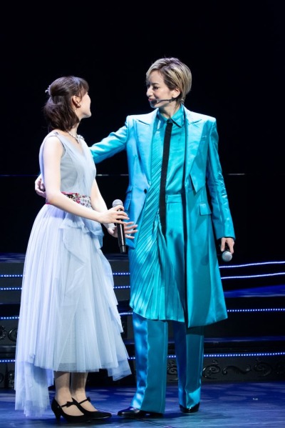 宝塚歌劇 花組 東京国際フォーラム DANCE OLYMPIA Blu-ray（宝塚歌劇 